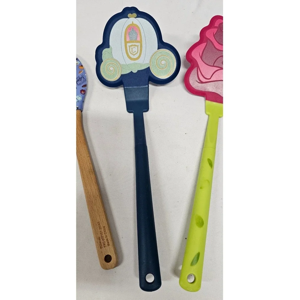 Disney Parks Spatula Set Cinderella Carriage Enchanted Rose Food & Wine Festival